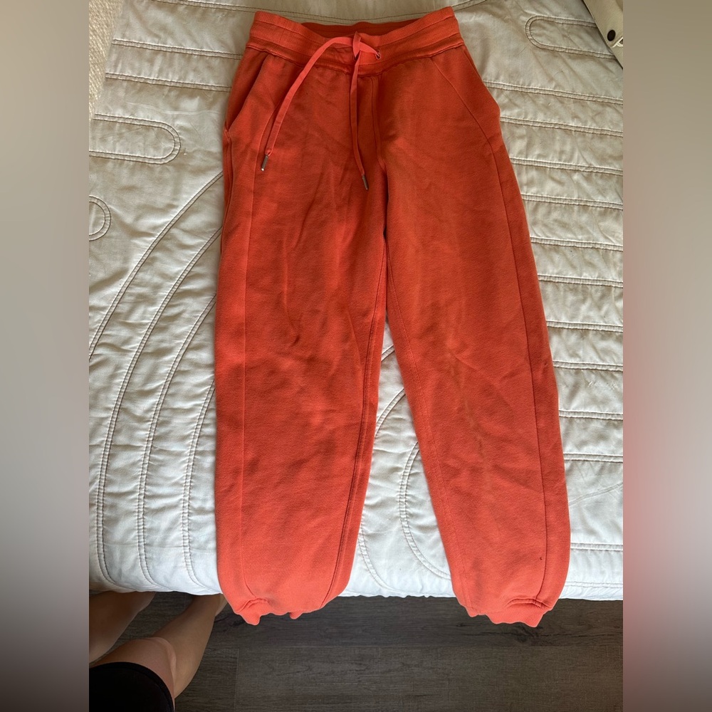 Lululemon Scuba High Rise Jogger